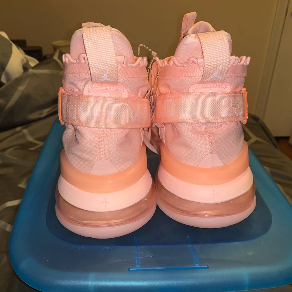 Nike Proto Max 720 "Crimson Tint" - Picture 2 of 6